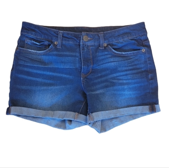 Time and Tru Denim Jean Shorts Size 8 - Picture 1 of 2